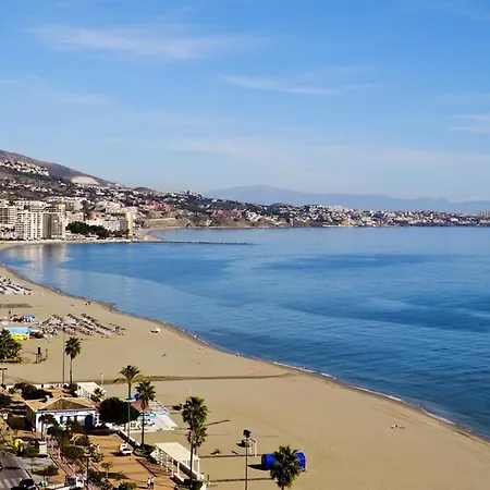 Fully Renovated In The Heart Of Fuengirola, 2 Min Walk To The * فوينخيرولا