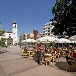 Fully Renovated In The Heart Of Fuengirola, 2 Min Walk To The فوينخيرولا