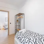 Fully Renovated In The Heart Of Fuengirola, 2 Min Walk To The *