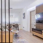 Fully Renovated In The Heart Of Fuengirola, 2 Min Walk To The شقة فوينخيرولا