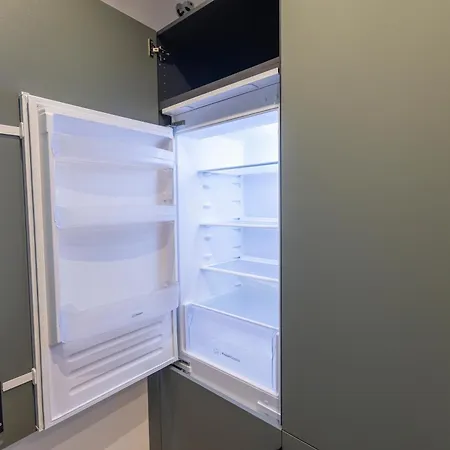 Fully Renovated In The Heart Of Fuengirola, 2 Min Walk To The