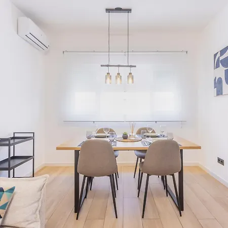 Fully Renovated In The Heart Of Fuengirola, 2 Min Walk To The Appartement Fuengirola