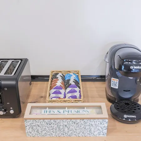 Fully Renovated In The Heart Of Fuengirola, 2 Min Walk To The Apartmán *